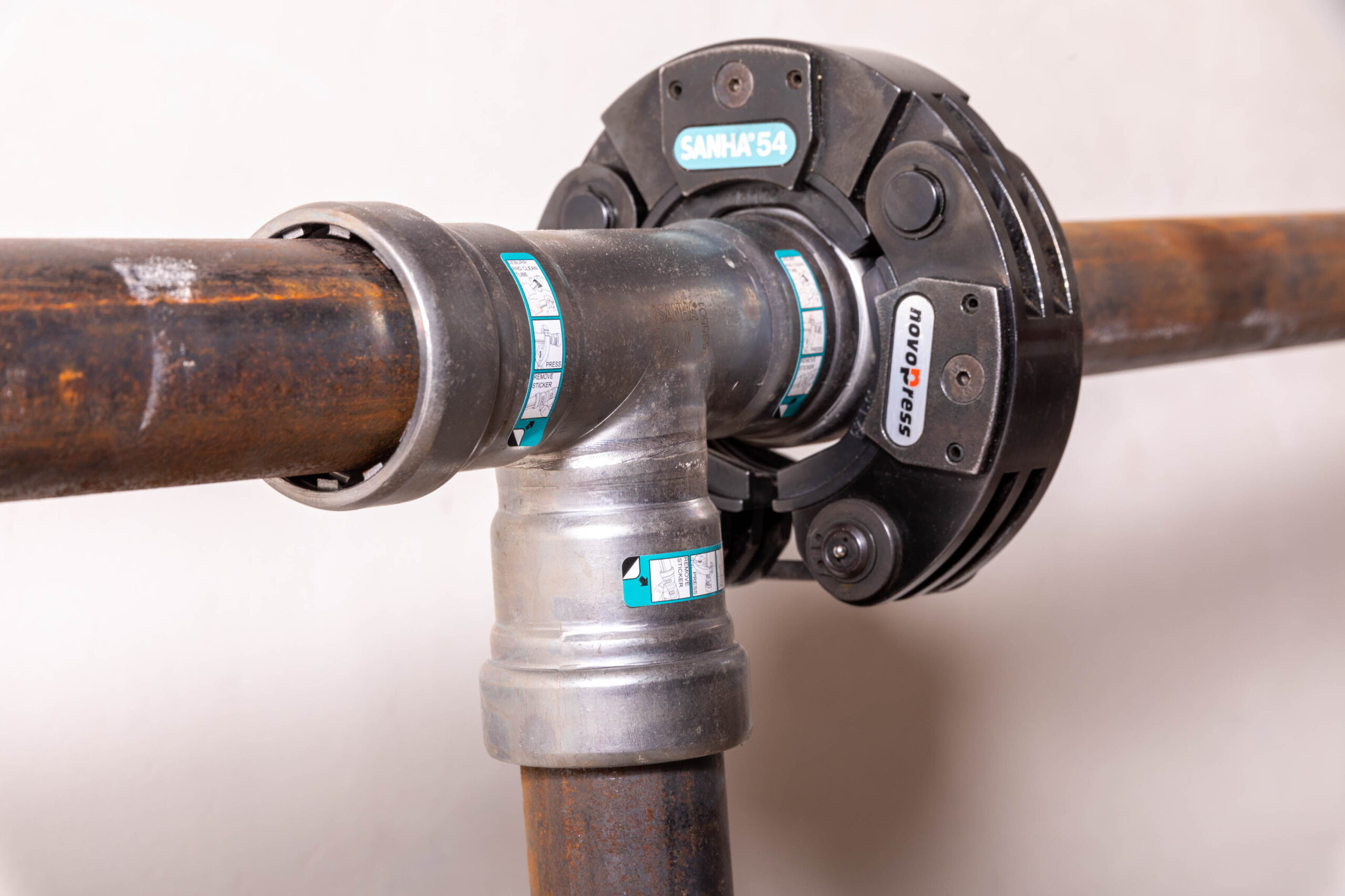 sanha 14603 6843 003 scaled Press systems for thick-walled steel pipes save time & money
